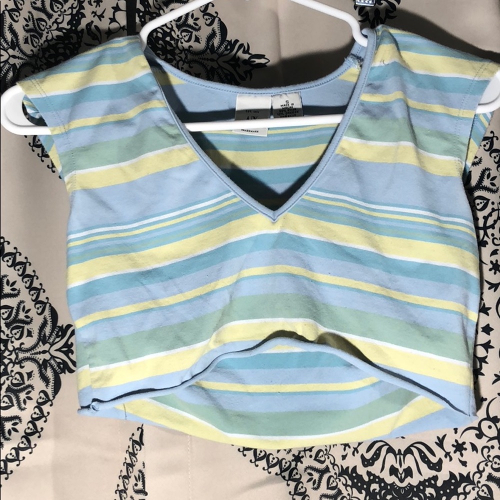 Crop top